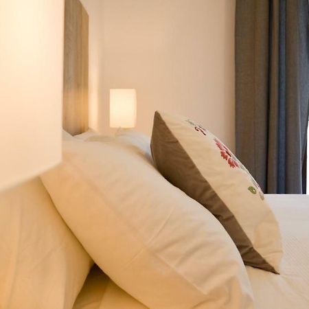 Apartamento Faustino Alvarez Sevilla Kültér fotó