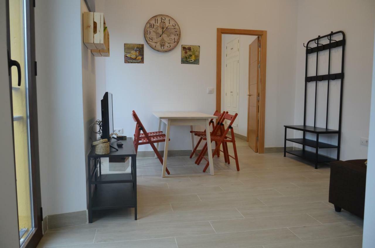 Apartamento Faustino Alvarez Sevilla Kültér fotó
